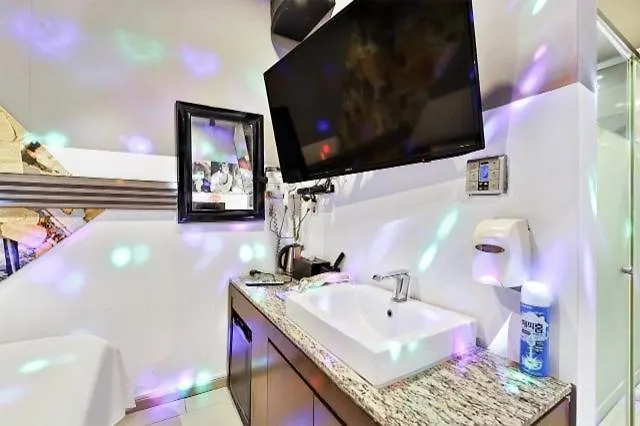 Ulsan Samsan Fan Motel