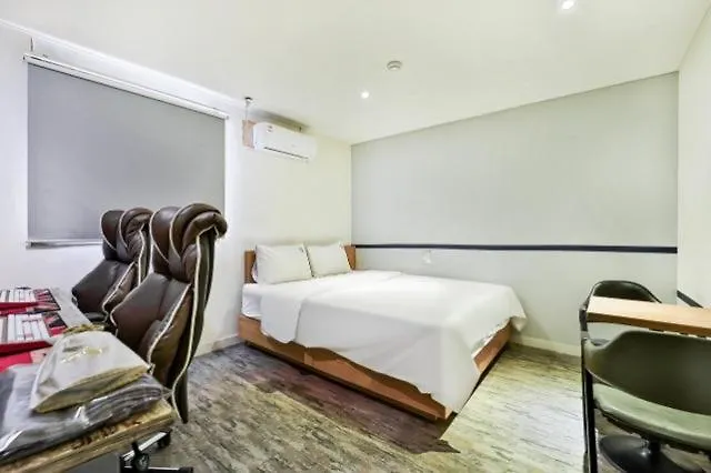 Ulsan Samsan Fan Motel 0*,